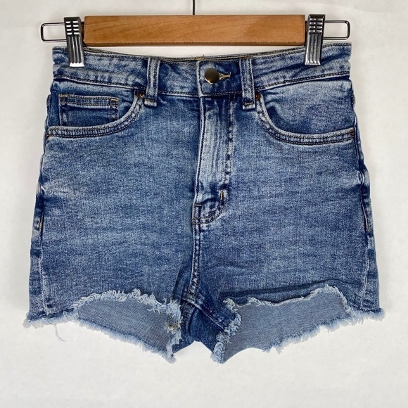 H&M Cutoff High Waist Denim Blue Jean Shorts size 2 EUC - Picture 1 of 4